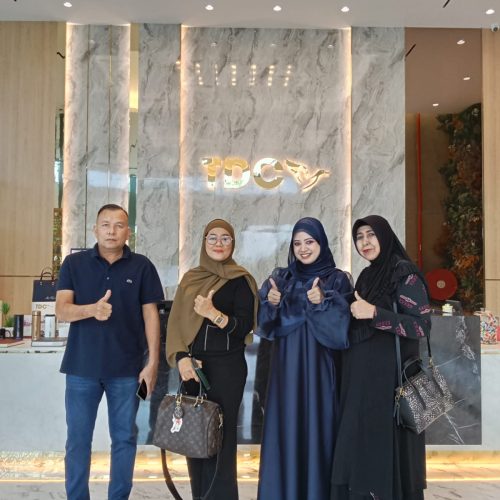 Team GT8 Indonesia melawat Ibu Pejabat TDC pada Nov 2024. Ibu Ida dan ibu Ita